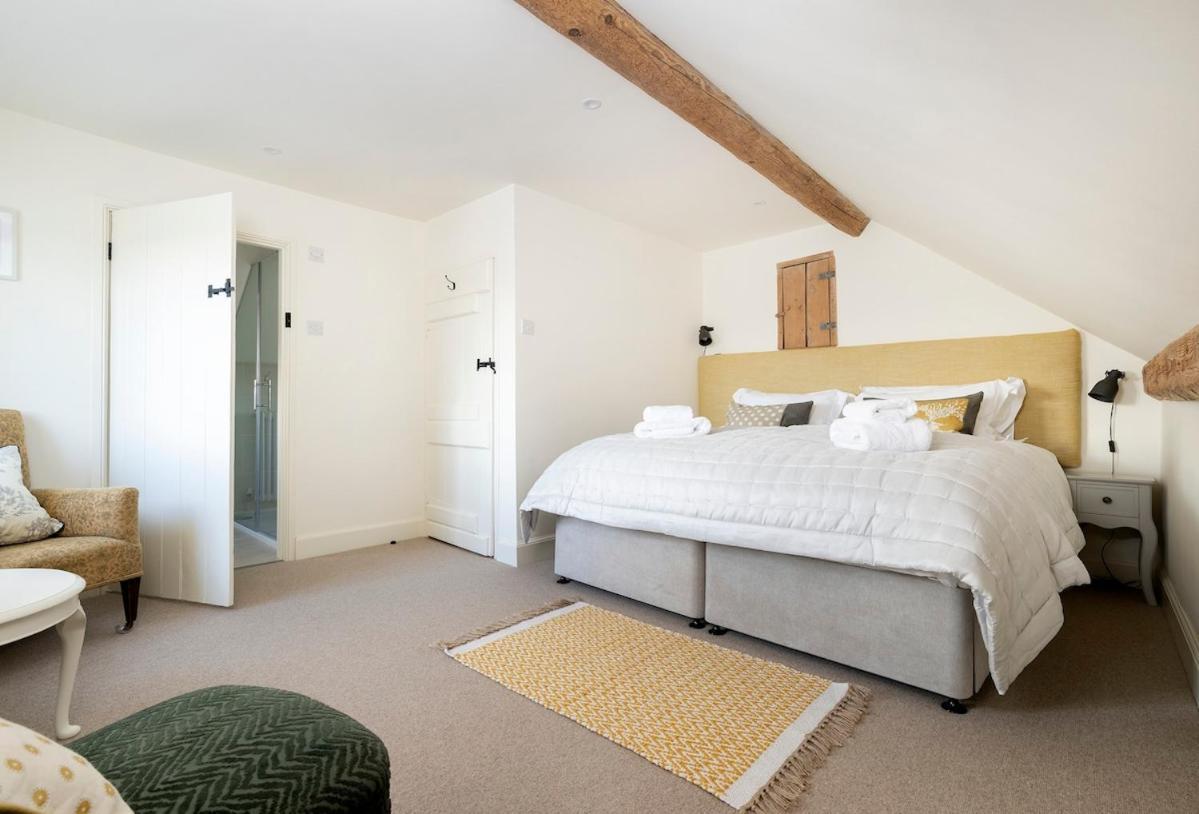 Beautiful Cotswold Farmhouse With Hot Tub Manchester Buitenkant foto