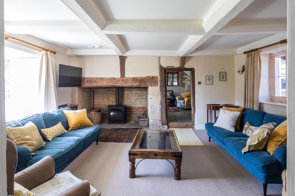 Beautiful Cotswold Farmhouse With Hot Tub Manchester Buitenkant foto