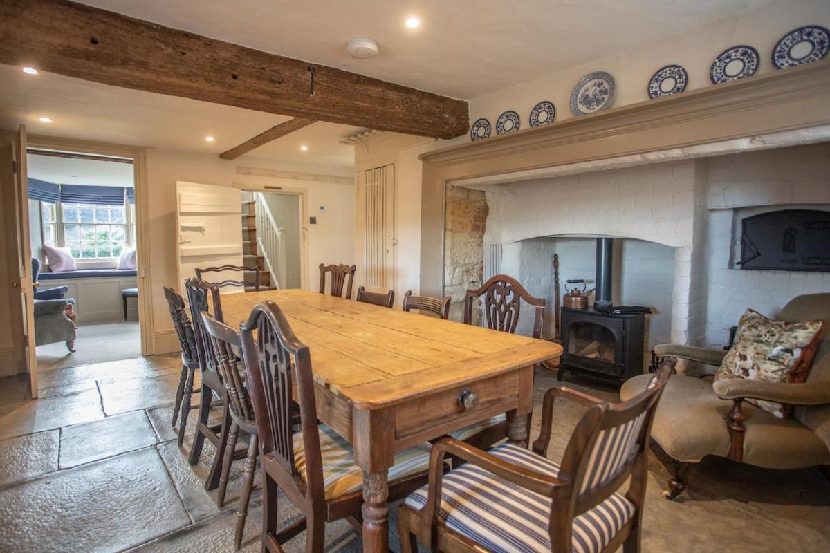 Beautiful Cotswold Farmhouse With Hot Tub Manchester Buitenkant foto